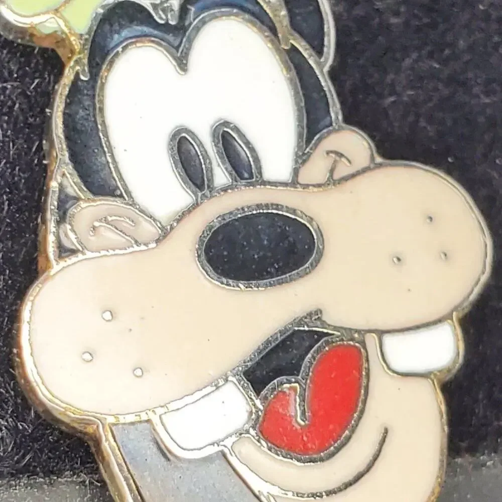 Disney Designs Vintage Goofy Enamel Pin